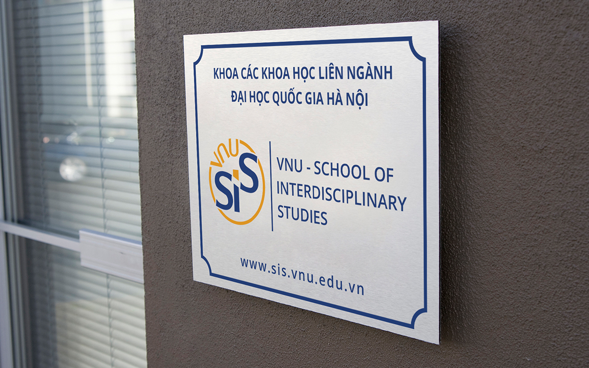 Case study 1: Thiết kế logo và hệ thống nhận diện thương hiệu khoa các khoa học liên ngành - Đại học QGHN